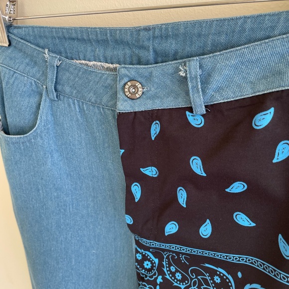 Size 27 Paisley Reworked Jeans - Picture 17 of 17